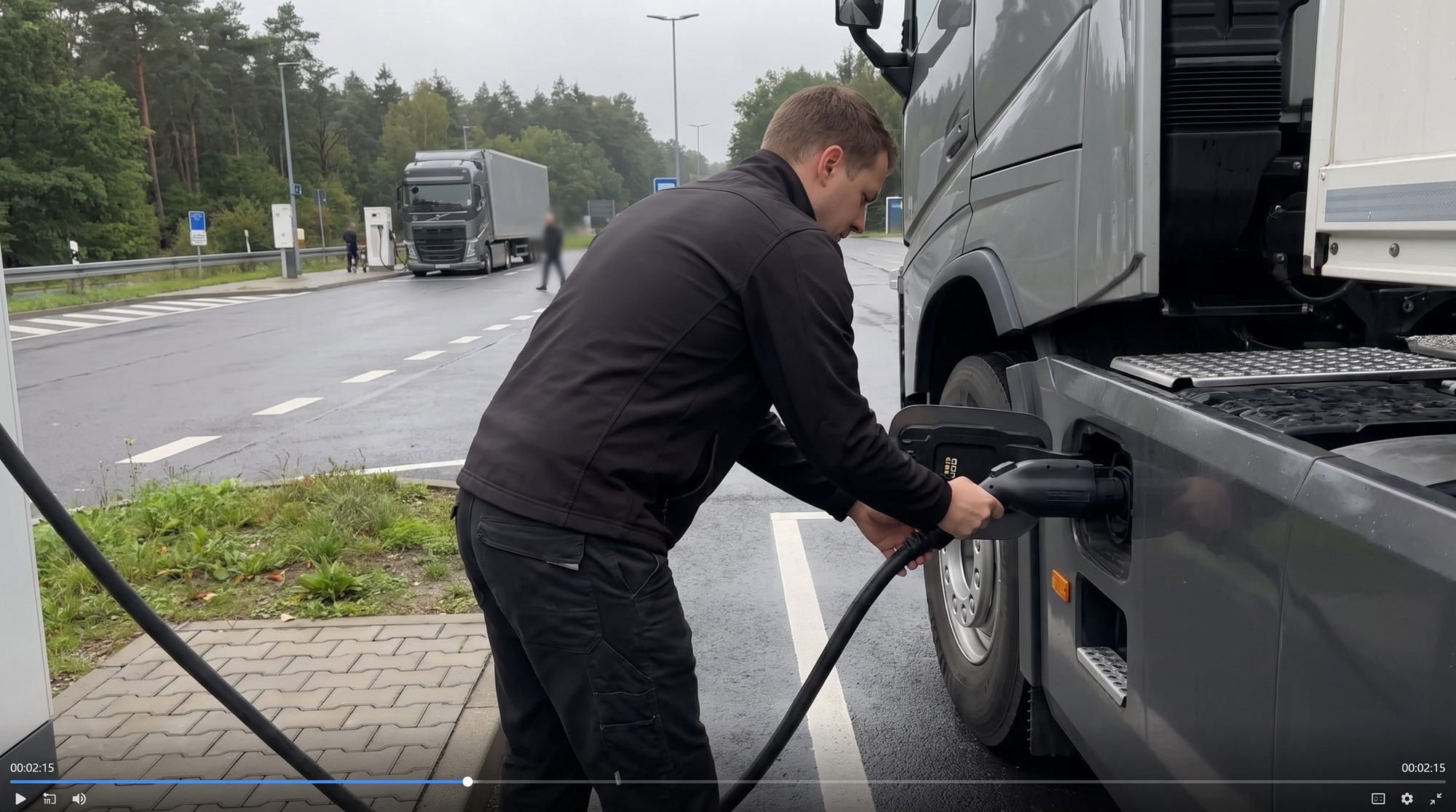Fahrer-Perspektive: in der App vorbereiten, anfahren, einstecken, Pause, weiterfahren